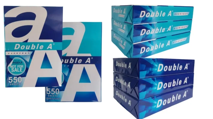 Ram giấy Double A khổ A4 với bao bì màu xanh dương đặc trưng, cam kết chính hãng nhập khẩu từ Thái Lan.