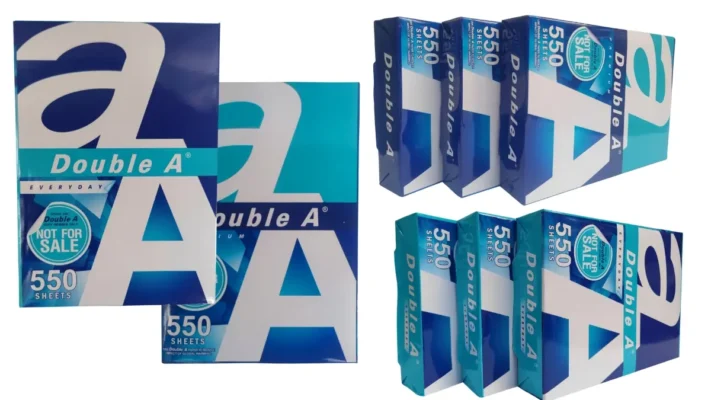 Cận cảnh máy in công nghiệp hoạt động hết công suất với giấy Double A chất lượng cao nhờ Độ láng mịn: Bí quyết giúp máy in chạy êm ru suốt 24h liên tục mà không gây nóng máy hay kẹt giấy.