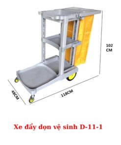 xe đẩy dọn vệ sinh