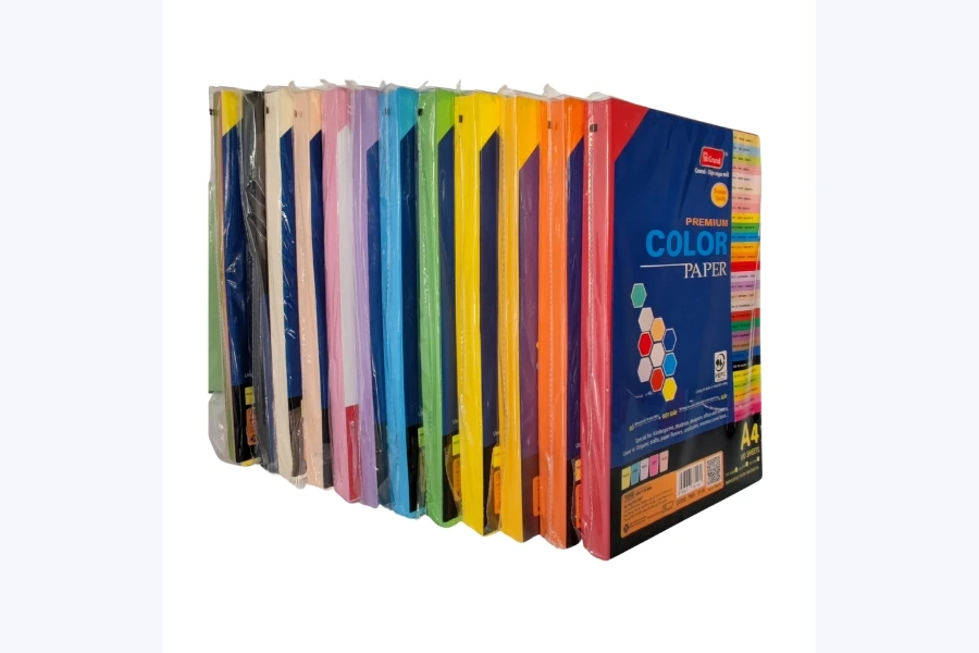 Xấp giấy bìa màu A4 định lượng dày 160gsm và 180gsm với nhiều màu sắc rực rỡ chuyên dùng đóng bìa hồ sơ tài liệu